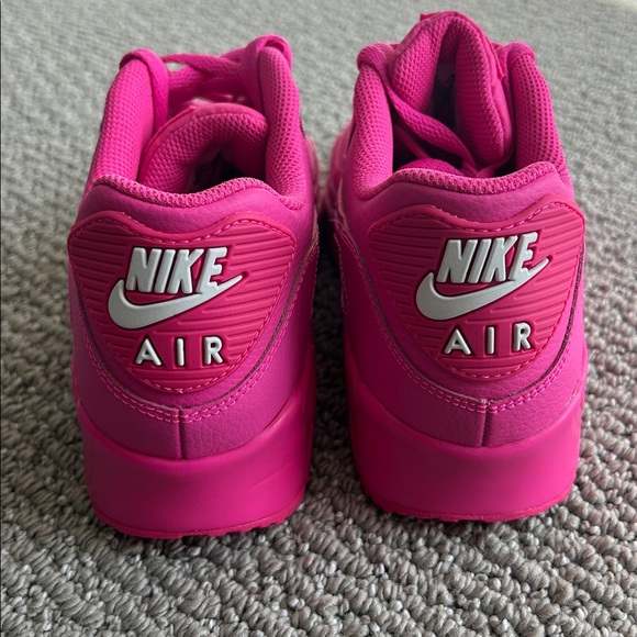 Nike Air Max 90 Pink Laser Fuchsia Sneakers 6.5Y GS / 8 Women EUC 833376-603 - Picture 4 of 8